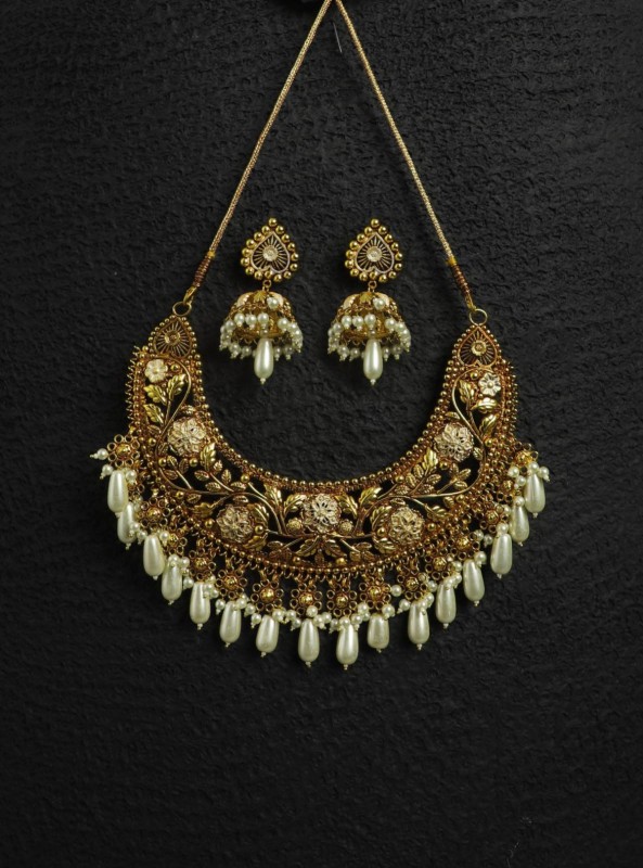 Necklace with Earrings